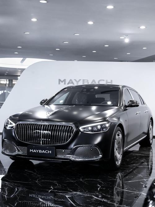 广州124岚图汽车的售后服务让用户无忧出行，迈巴赫未来的豪华车趋势