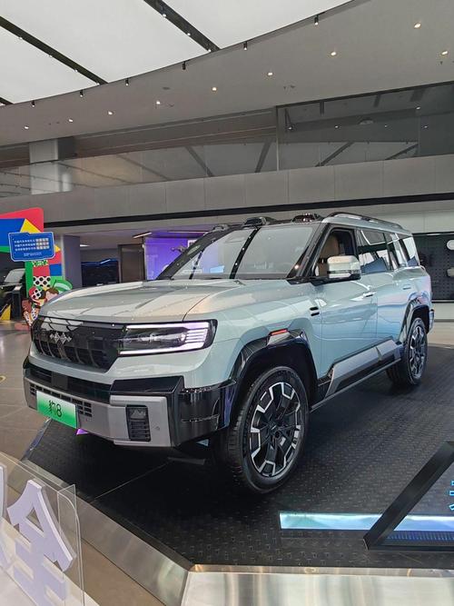 广州124比亚迪方程豹硬派越野的爆款，英菲尼迪35周年与你共成长